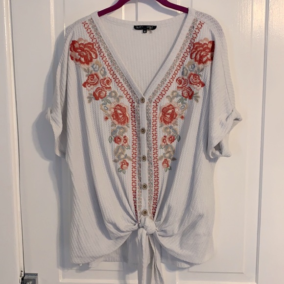 Glitzy Girlz Tops - Glitzy Girls Boutique Waffle Knit Flower Shirt 1x